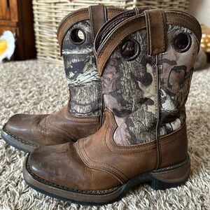 Durango boys cowboy boots, little boy size 13